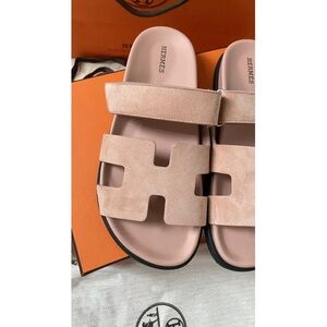 Hermes Pink and Black Sandals with Elegant Design